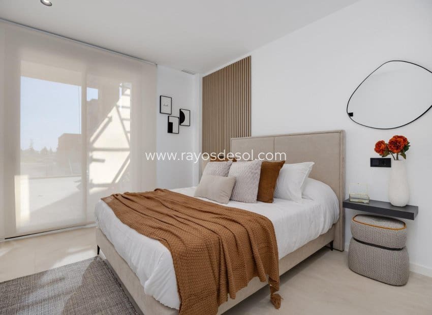 3 soveværelse Lejlighed til salg i Los Alcazares med swimmingpool garage - € 390.000 (Ref: 8543714)