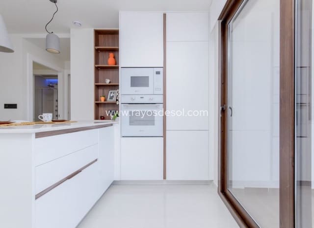 3 slaapkamer Appartement te koop in Los Balcones met zwembad - € 290.000 (Ref: 8543732)