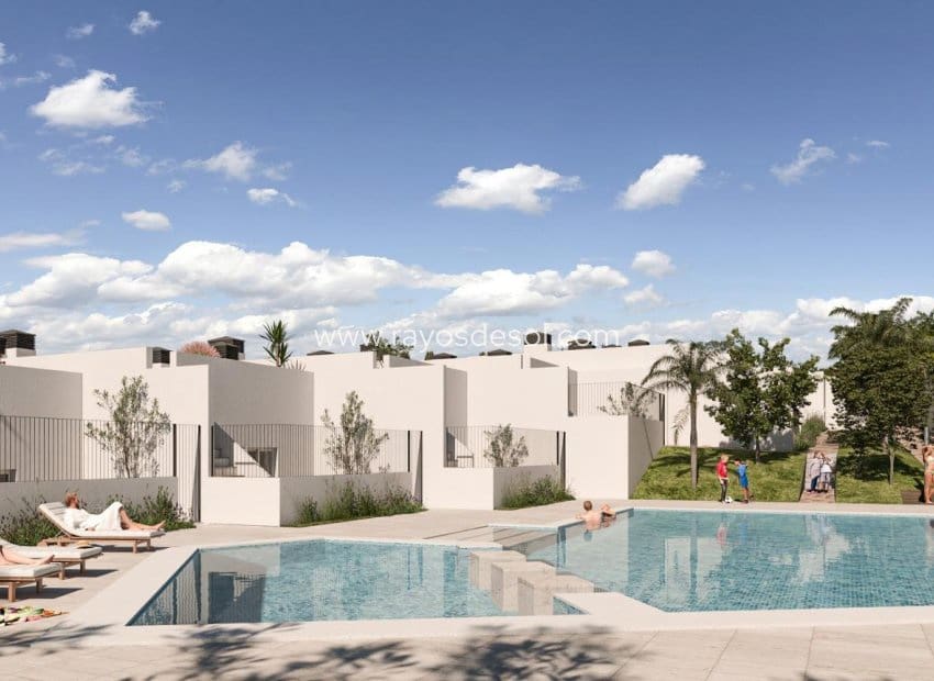 3 soveværelse Villa til salg i Monforte del Cid med swimmingpool - € 365.000 (Ref: 8543740)
