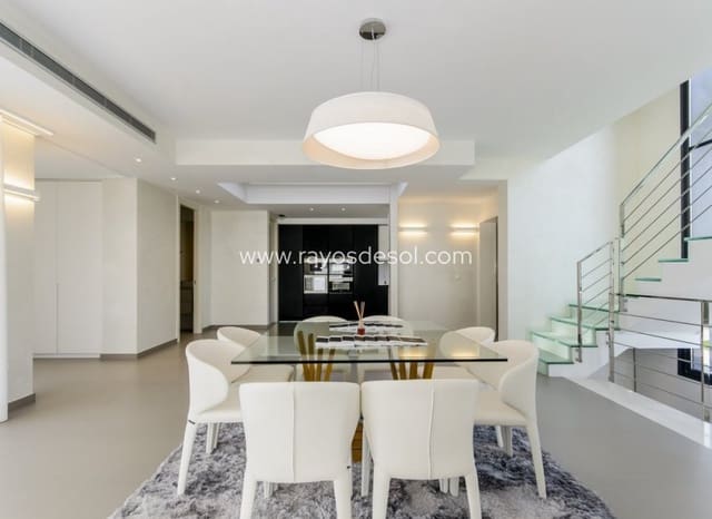 3 soveværelse Villa til salg i Dehesa de Campoamor, Orihuela med swimmingpool - € 1.195.000 (Ref: 8543745)