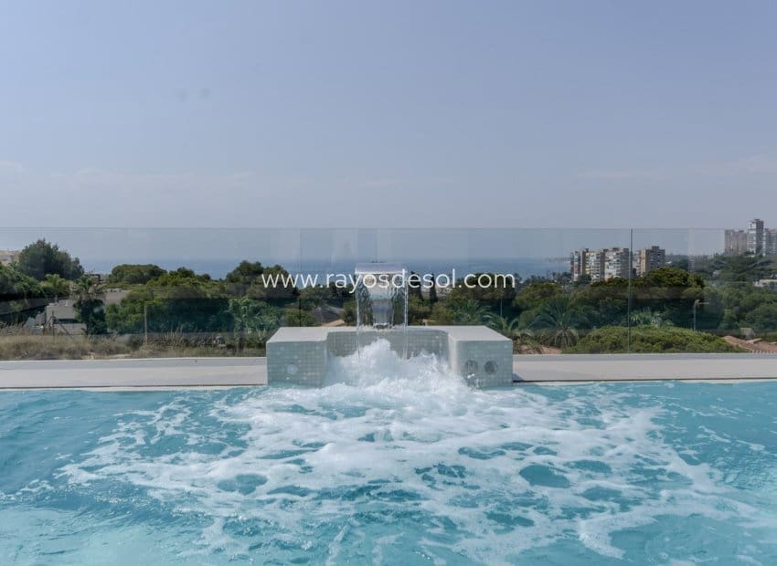 3 soveværelse Villa til salg i Dehesa de Campoamor med swimmingpool - € 1.195.000 (Ref: 8543745)