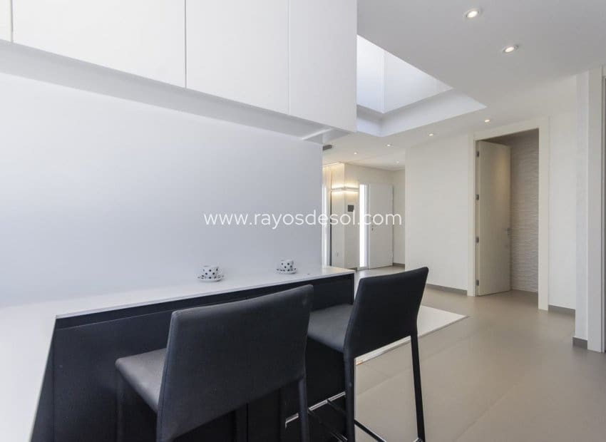 3 soveværelse Villa til salg i Dehesa de Campoamor med swimmingpool - € 1.195.000 (Ref: 8543745)