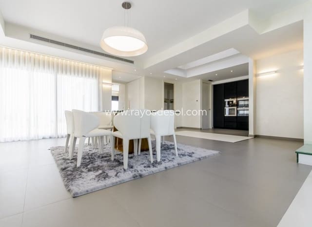 3 soveværelse Villa til salg i Dehesa de Campoamor, Orihuela med swimmingpool - € 1.195.000 (Ref: 8543745)