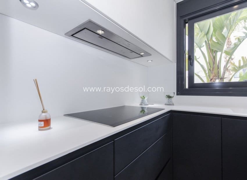 3 soveværelse Villa til salg i Dehesa de Campoamor med swimmingpool - € 1.195.000 (Ref: 8543745)