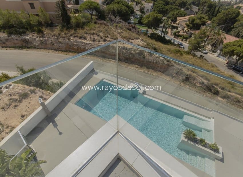 3 soveværelse Villa til salg i Dehesa de Campoamor med swimmingpool - € 1.195.000 (Ref: 8543745)