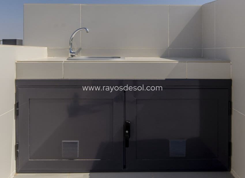 3 soveværelse Villa til salg i Dehesa de Campoamor med swimmingpool - € 1.195.000 (Ref: 8543745)