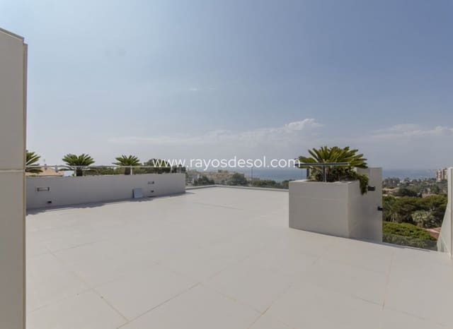 3 soveværelse Villa til salg i Dehesa de Campoamor, Orihuela med swimmingpool - € 1.195.000 (Ref: 8543745)