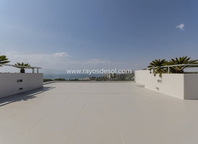 3 soveværelse Villa til salg i Dehesa de Campoamor, Orihuela med swimmingpool - € 1.195.000 (Ref: 8543745)