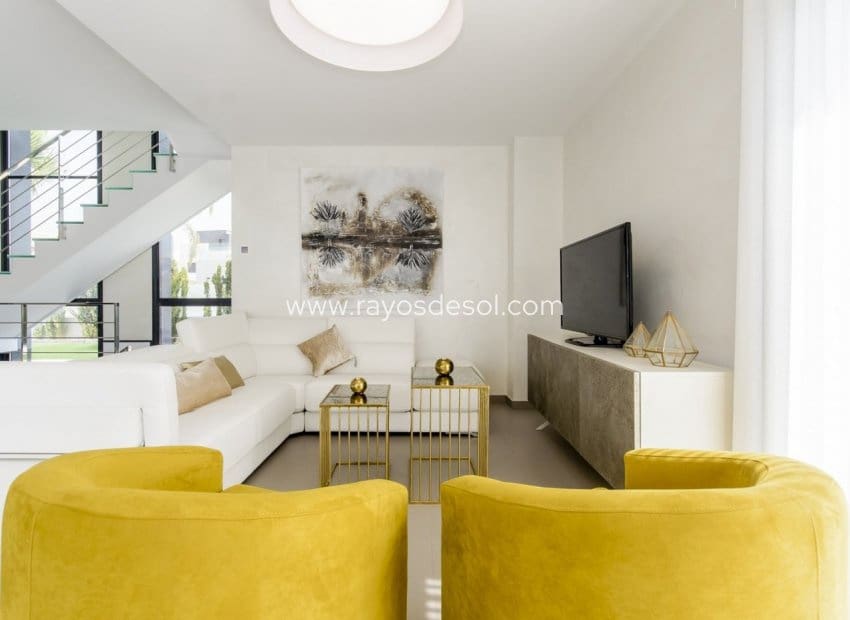 Chalet de 3 habitaciones en Dehesa de Campoamor en venta con piscina - 1.195.000 € (Ref: 8543745)