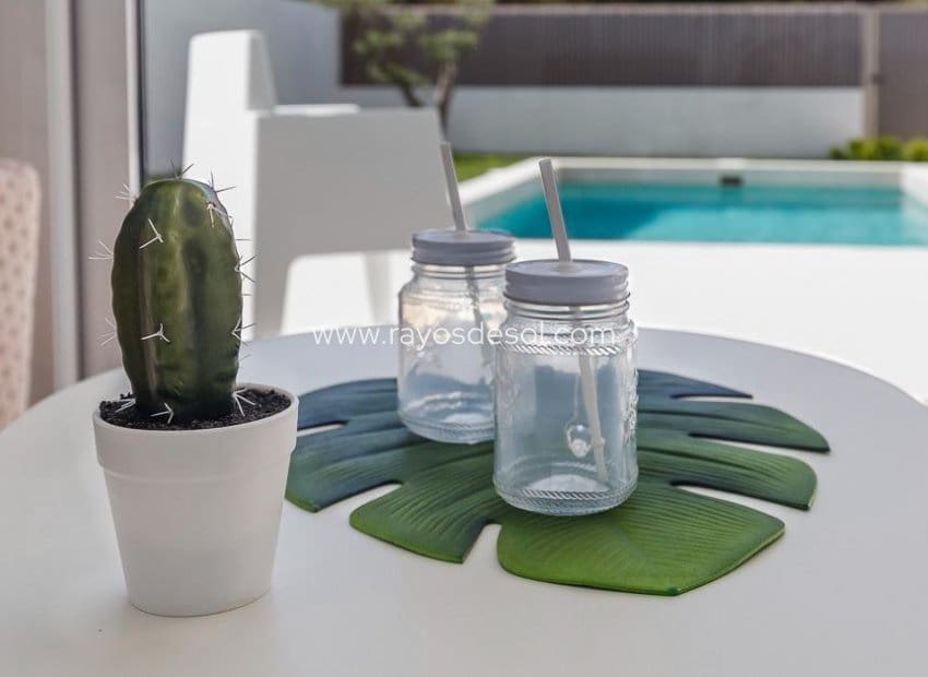 3 soveværelse Villa til salg i San Javier med swimmingpool - € 385.000 (Ref: 8543749)