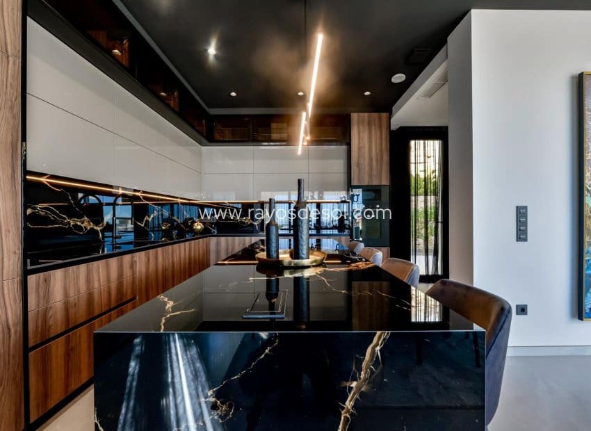 8 soveværelse Villa til salg i Finestrat med swimmingpool - € 4.450.000 (Ref: 8543763)