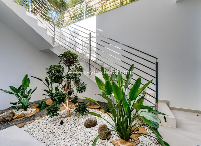 8 soveværelse Villa til salg i Finestrat med swimmingpool - € 4.450.000 (Ref: 8543763)