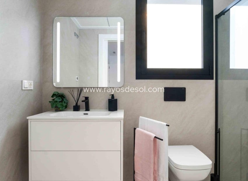 3 soveværelse Villa til salg i Benimar med swimmingpool - € 549.000 (Ref: 8543780)