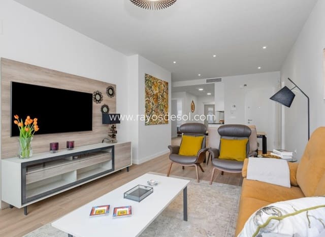 2 soveværelse Penthouse til salg i Villamartin, Orihuela med swimmingpool - € 425.000 (Ref: 8543796)