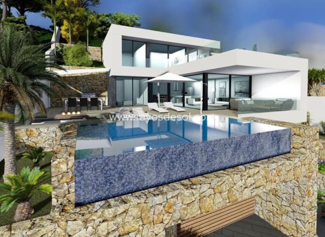 4 bedroom Villa for sale in Maryvilla, Calpe / Calp with pool - € 1,550,000 (Ref: 8543816)