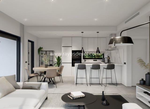 3 soveværelse Villa til salg i Punta Prima, Orihuela med swimmingpool - € 750.000 (Ref: 8543836)