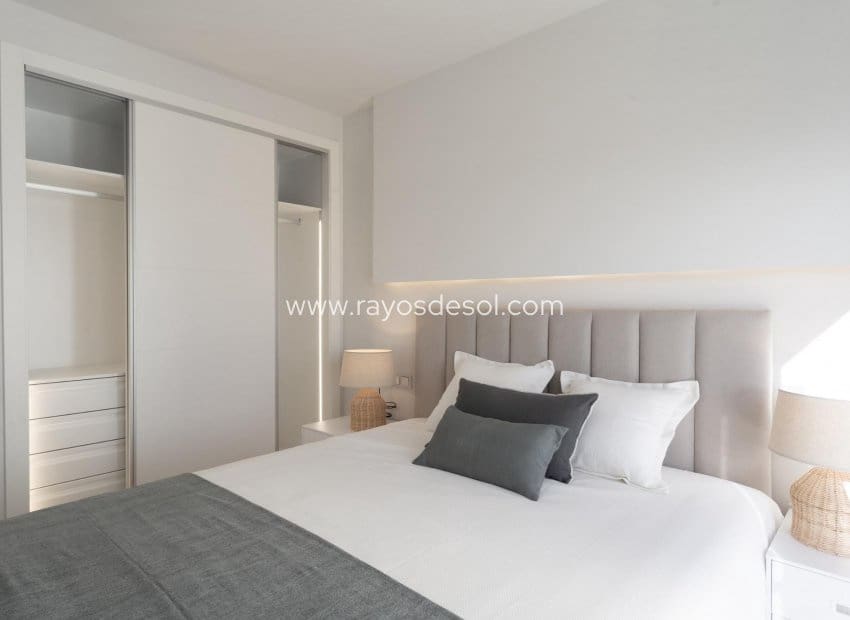 3 sypialnia Apartament na sprzedaż w Denia z basenem - 525 000 € (Ref: 8543846)