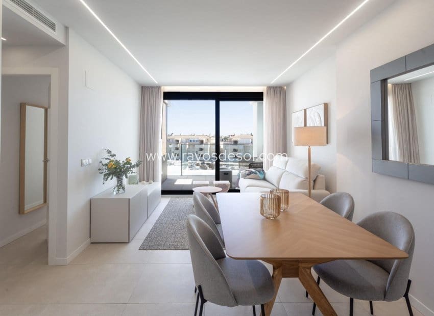 3 sypialnia Apartament na sprzedaż w Denia z basenem - 525 000 € (Ref: 8543846)