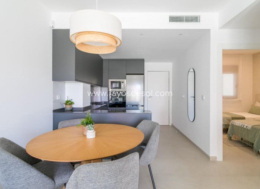 2 bedroom Apartment for sale in Torrevieja with pool - € 285,000 (Ref: 8543860)