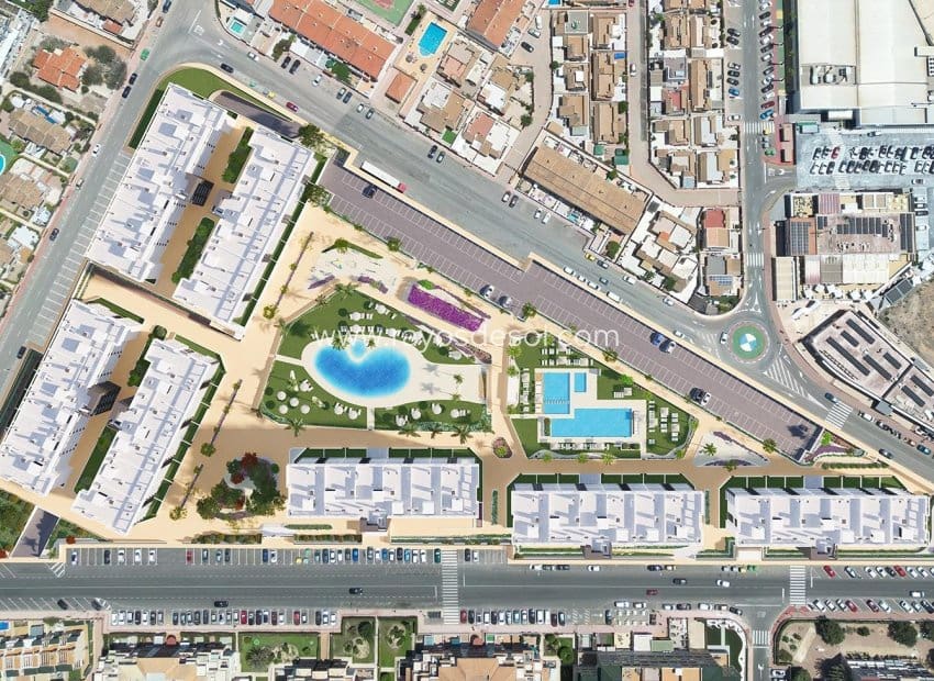 2 bedroom Apartment for sale in Torrevieja with pool - € 285,000 (Ref: 8543860)