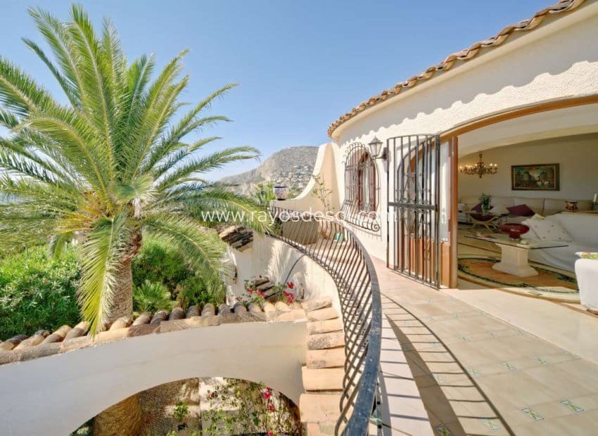 4 soveværelse Villa til salg i Calpe / Calp med swimmingpool - € 950.000 (Ref: 8543975)