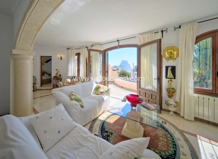 4 soveværelse Villa til salg i Calpe / Calp med swimmingpool - € 950.000 (Ref: 8543975)