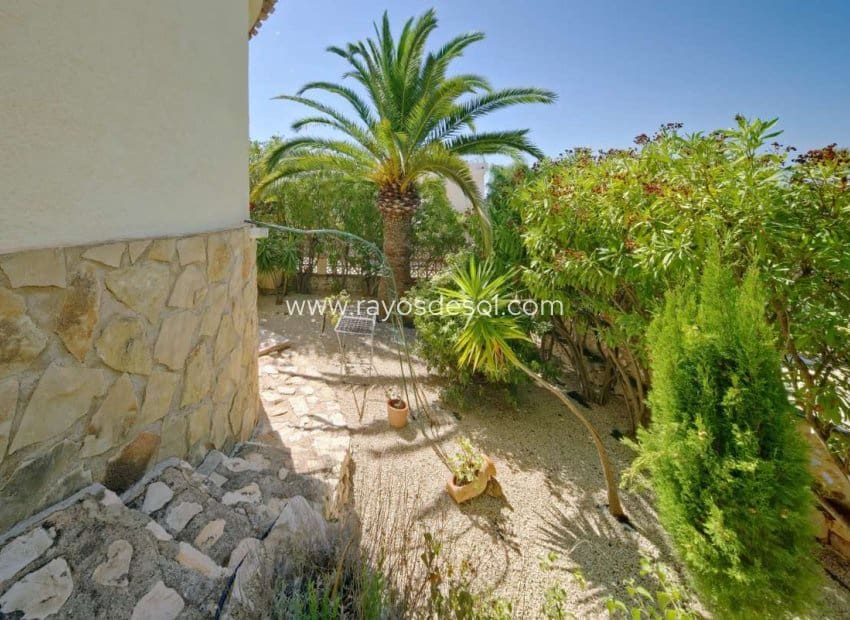 4 soveværelse Villa til salg i Calpe / Calp med swimmingpool - € 950.000 (Ref: 8543975)