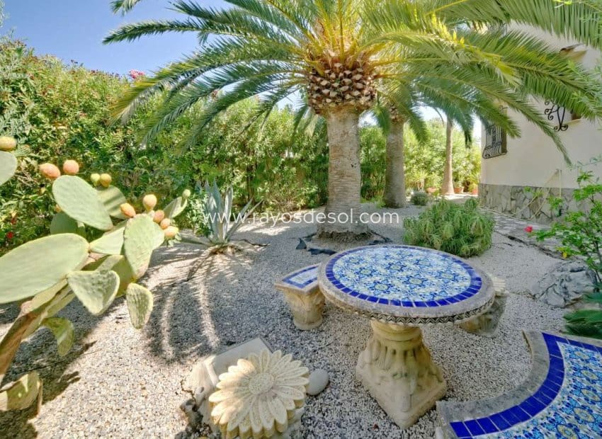 4 soveværelse Villa til salg i Calpe / Calp med swimmingpool - € 950.000 (Ref: 8543975)