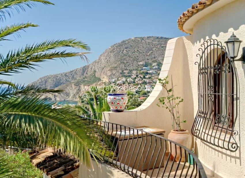 4 soveværelse Villa til salg i Calpe / Calp med swimmingpool - € 950.000 (Ref: 8543975)
