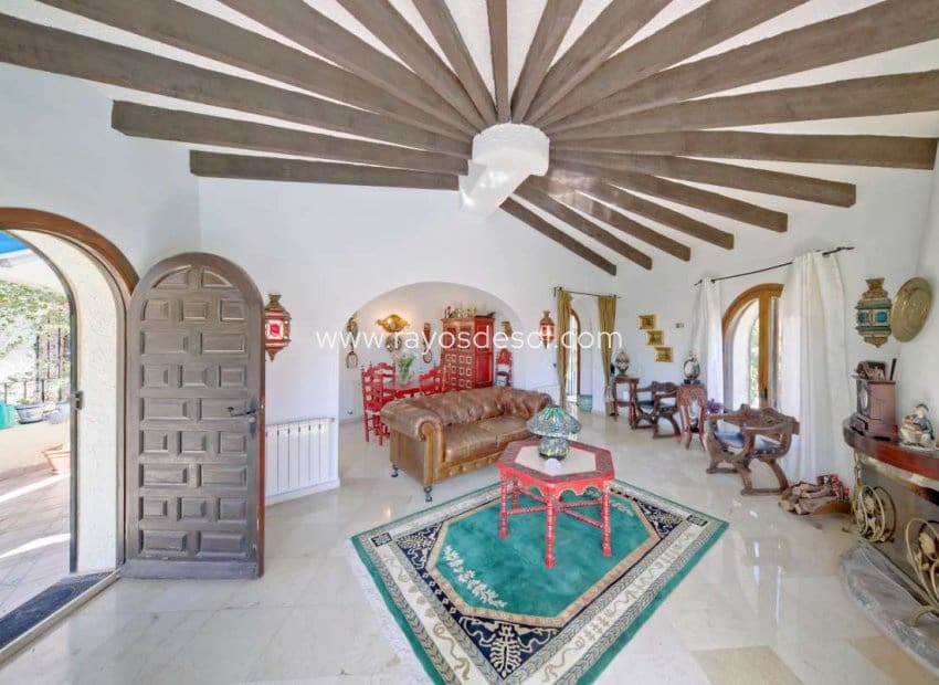 4 soveværelse Villa til salg i Calpe / Calp med swimmingpool - € 950.000 (Ref: 8543975)