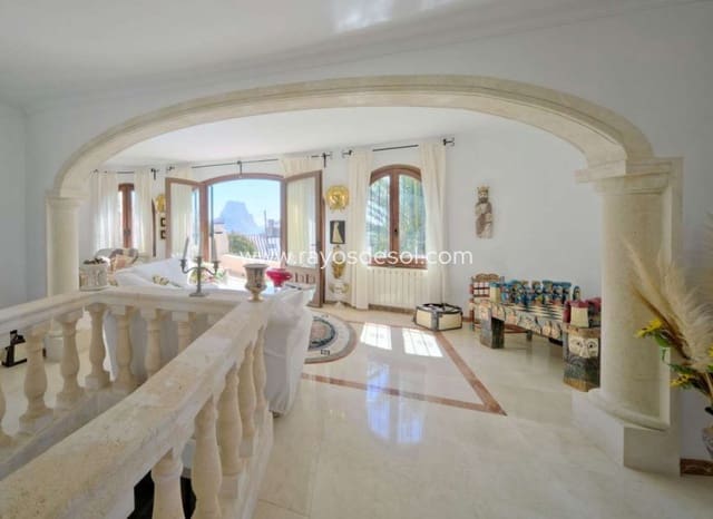 4 Zimmer Villa zu verkaufen in Manzanera - Tosal, Calpe / Calp mit Pool - 899.000 € (Ref: 8543975)