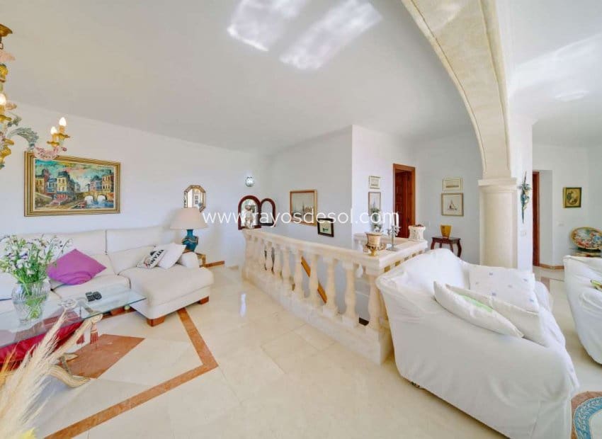 4 soverom Villa til salgs i Calpe / Calp med svømmebasseng - € 899 000 (Ref: 8543975)