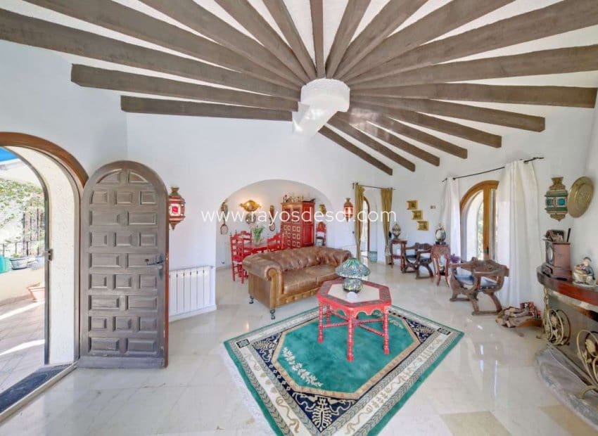 4 soverom Villa til salgs i Calpe / Calp med svømmebasseng - € 899 000 (Ref: 8543975)