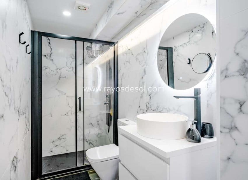 3 quarto Moradia para venda em Calpe / Calp com piscina - 535 000 € (Ref: 8543976)