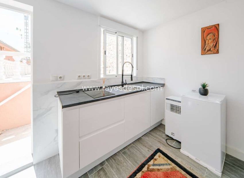 3 quarto Moradia para venda em Calpe / Calp com piscina - 535 000 € (Ref: 8543976)