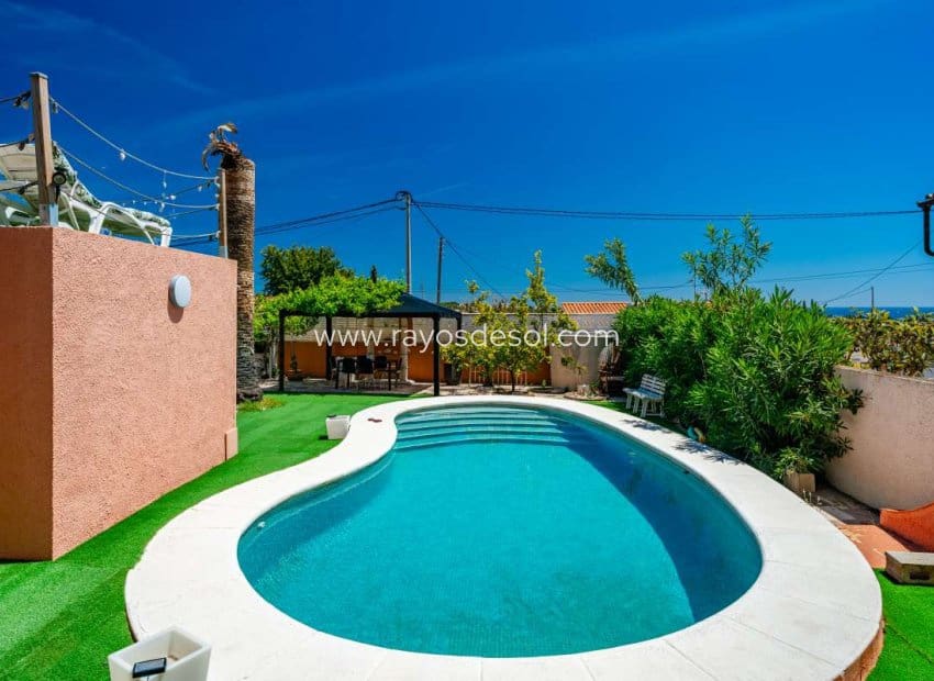 3 quarto Moradia para venda em Calpe / Calp com piscina - 535 000 € (Ref: 8543976)