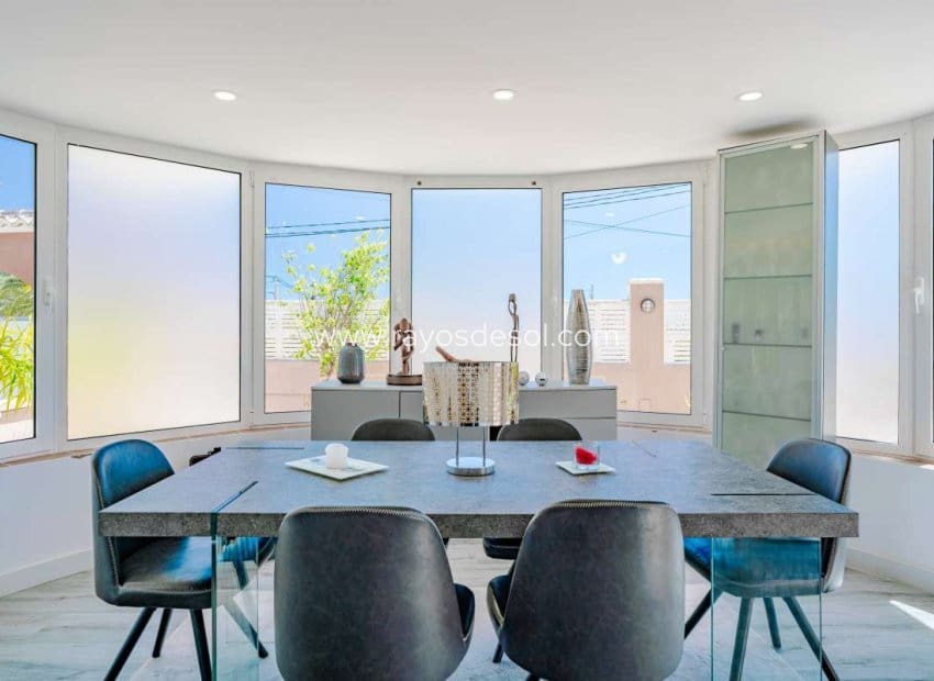 3 quarto Moradia para venda em Calpe / Calp com piscina - 535 000 € (Ref: 8543976)