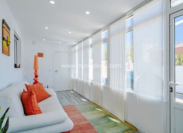 3 bedroom Villa for sale in Calpe / Calp with pool - € 535,000 (Ref: 8543976)