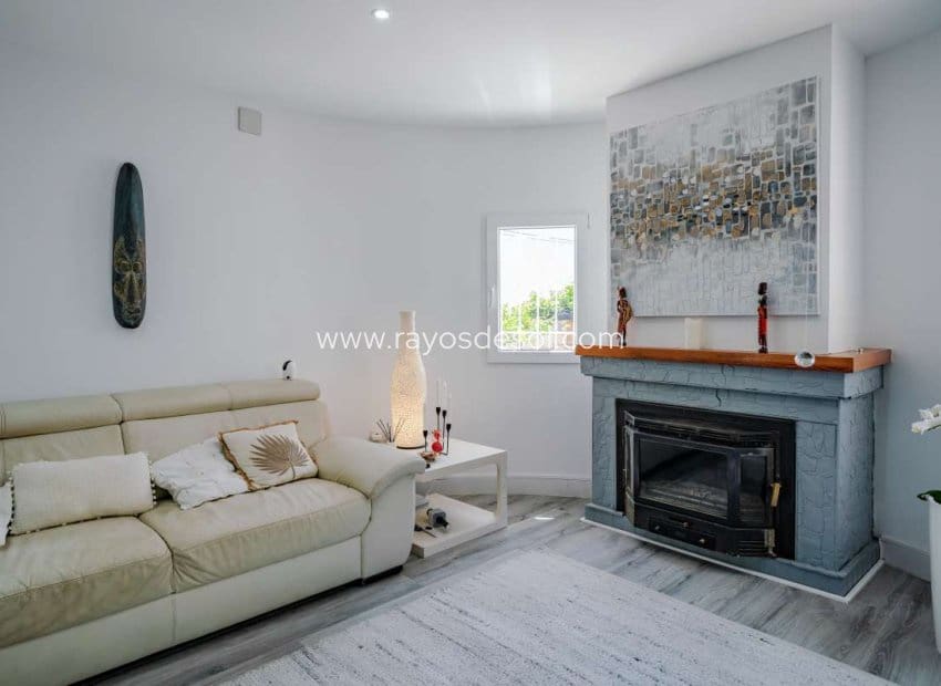 3 quarto Moradia para venda em Calpe / Calp com piscina - 535 000 € (Ref: 8543976)