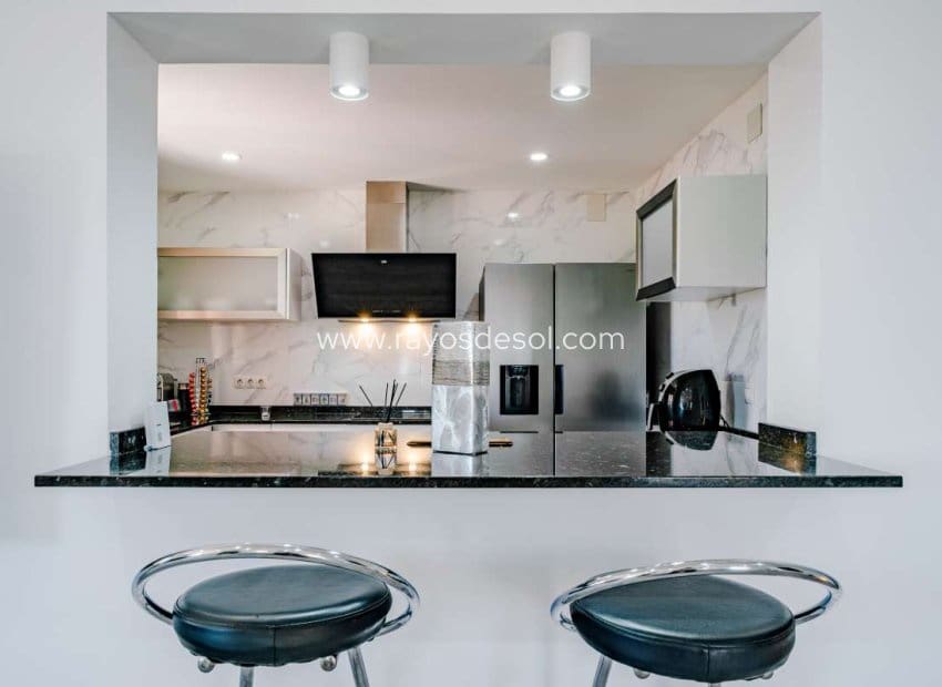 3 quarto Moradia para venda em Calpe / Calp com piscina - 535 000 € (Ref: 8543976)