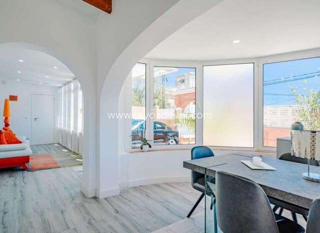 3 sovrum Villa till salu i Calpe / Calp med pool - 535 000 € (Ref: 8543976)