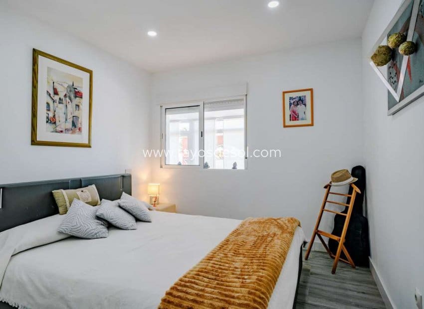 3 bedroom Villa for sale in Calpe / Calp with pool - € 535,000 (Ref: 8543976)