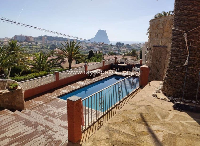 6 soveværelse Villa til salg i Calpe / Calp med swimmingpool - € 845.000 (Ref: 8543977)