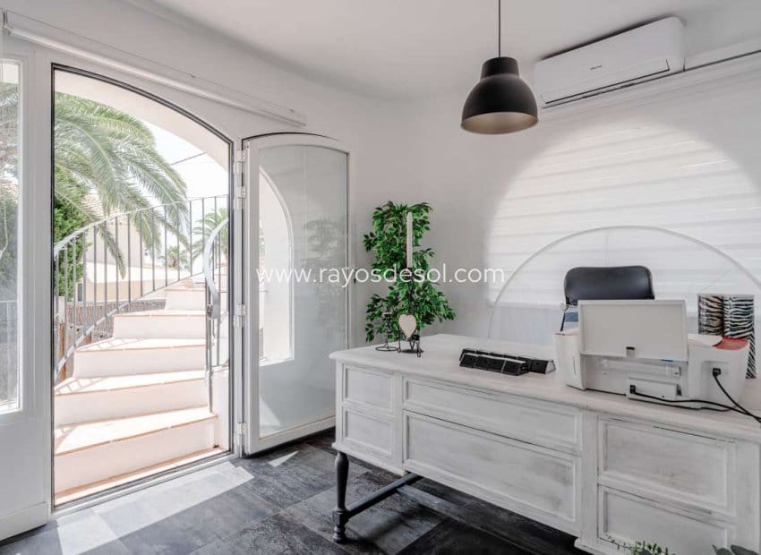6 slaapkamer Villa te koop in Calpe / Calp - € 845.000 (Ref: 8543977)