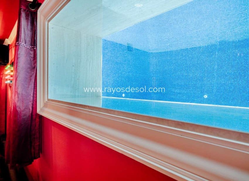 5 soveværelse Villa til salg i Calpe / Calp med swimmingpool - € 920.000 (Ref: 8543978)