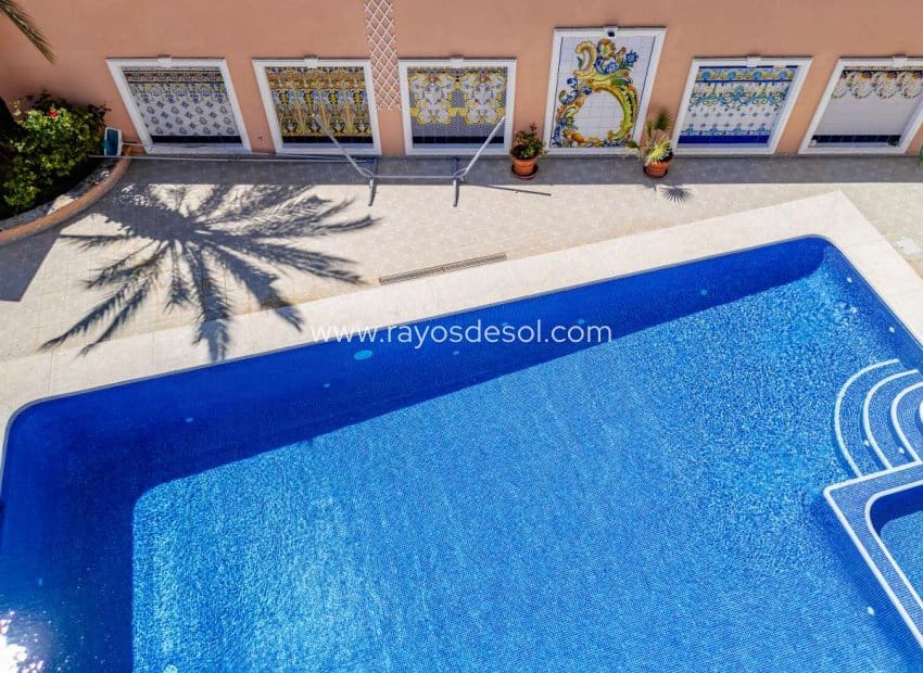5 soveværelse Villa til salg i Calpe / Calp med swimmingpool - € 920.000 (Ref: 8543978)