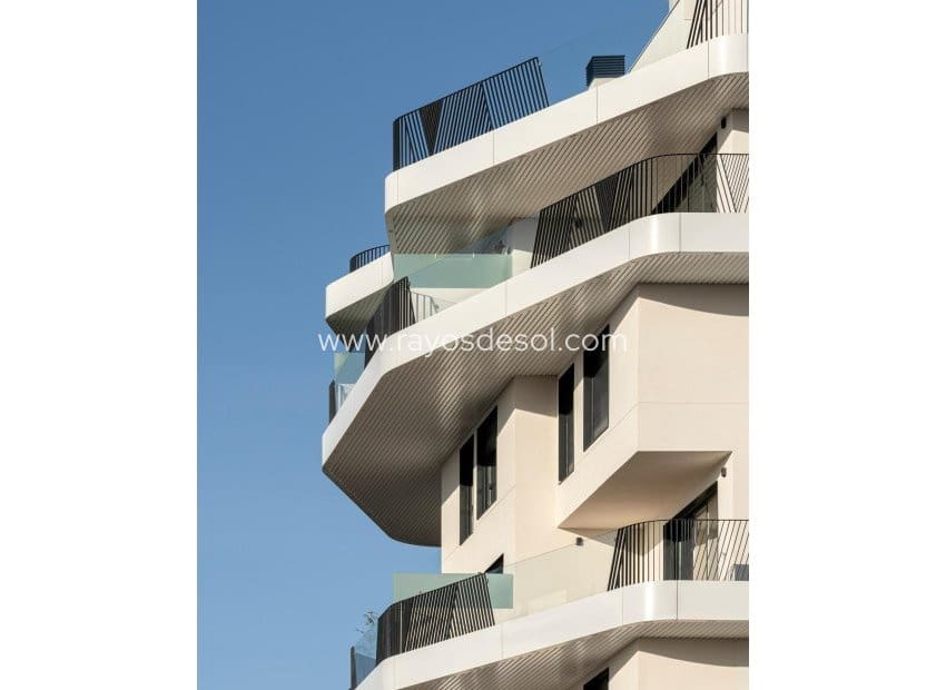 3 soveværelse Penthouse til salg i La Villajoyosa / Vila Joiosa med swimmingpool - € 730.000 (Ref: 8544010)