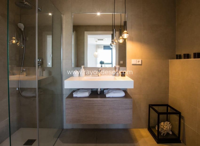 3 soveværelse Penthouse til salg i La Villajoyosa / Vila Joiosa med swimmingpool - € 730.000 (Ref: 8544010)