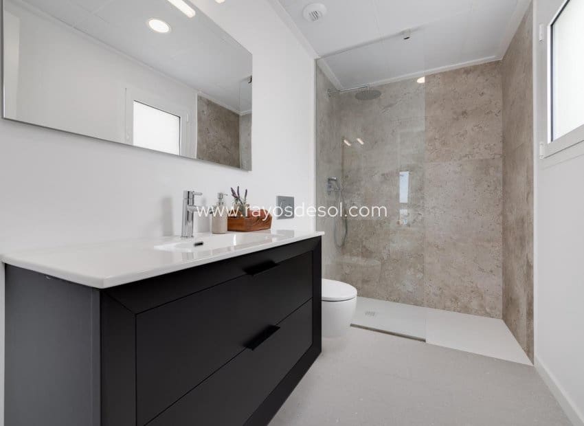 3 quarto Moradia para venda em Muchamiel / Mutxamel com piscina - 450 000 € (Ref: 8544021)