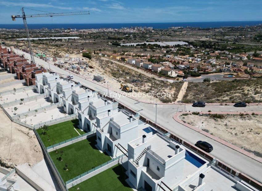 3 quarto Moradia para venda em Muchamiel / Mutxamel com piscina - 450 000 € (Ref: 8544021)